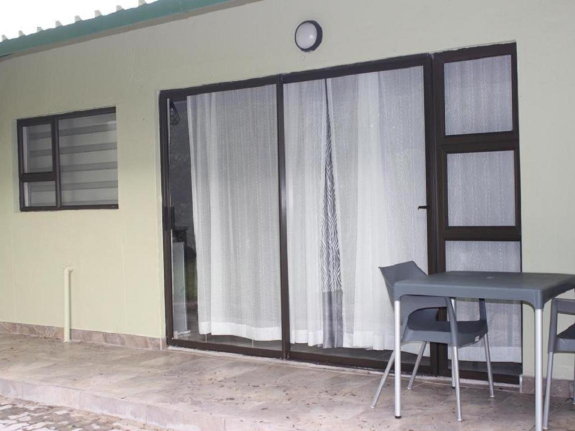 Juda Haus Lodge Katima Mulilo Exteriör bild